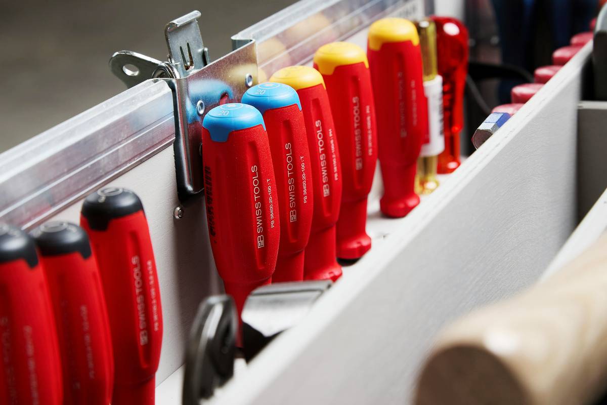 Tool Maintenance DIY Cleaning Color Coding: Stop Losing Screws, Save Time, and Never Grab the Wrong Wrench Again