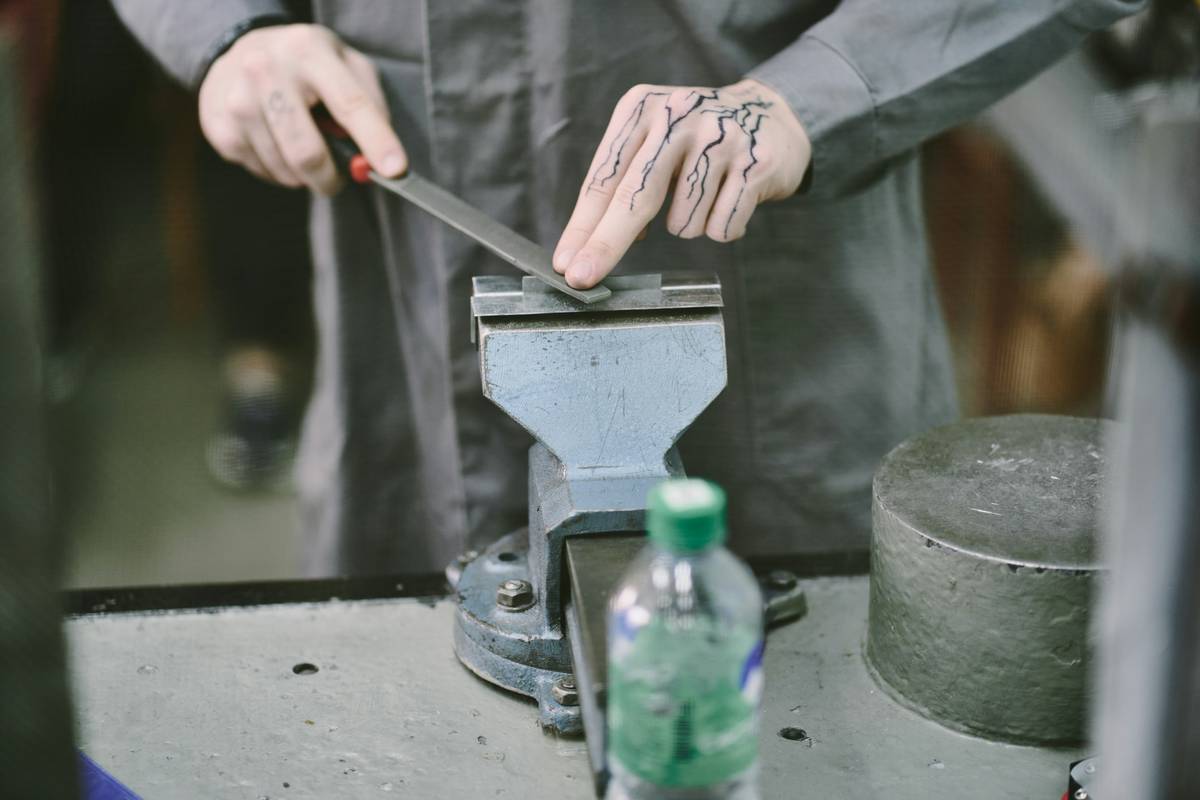 Tool Maintenance DIY Sharpening Blade On: How to Keep Your Cutting Tools Razor-Sharp (Without Losing a Finger)